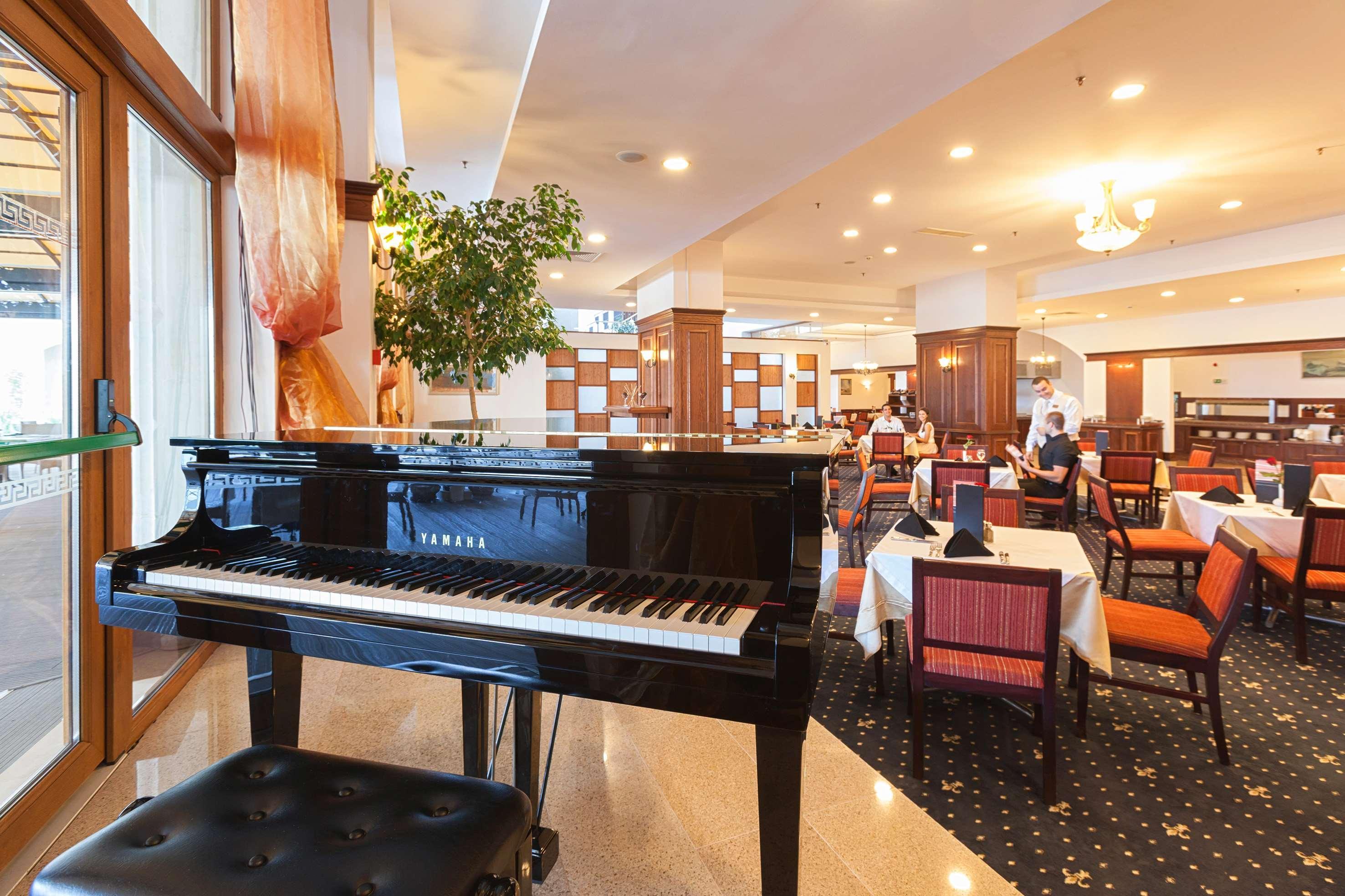 Marina Grand Beach Hotel Golden Sands Exterior foto